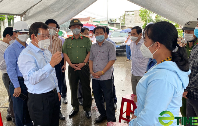 Quảng Ngãi: Chia Khu công nghiệp Quảng Phú làm 2 vùng xanh, đỏ để chống dịch Covid-19  - Ảnh 1.