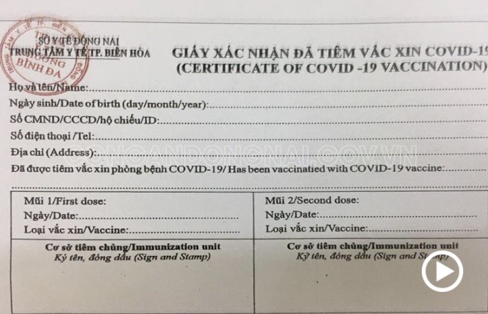 Đồng Nai: Chủ tiệm photocopy &quot;biến hoá&quot; tờ A4 thành giấy đi đường, giấy chứng nhận tiêm vaccine - Ảnh 2.