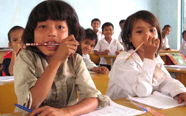 Quảng Ngãi: Gần 46,8 tỷ đồng mua máy tính bảng cho học sinh hộ nghèo, khó khăn 