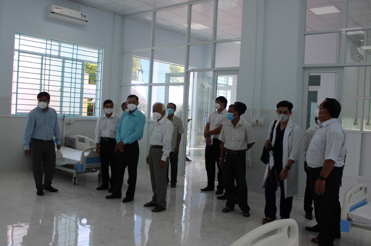 Agribank tài trợ công trình khoa Hồi sức cấp cứu Trung tâm Y tế huyện Phú Tân, tỉnh An Giang - Ảnh 3.