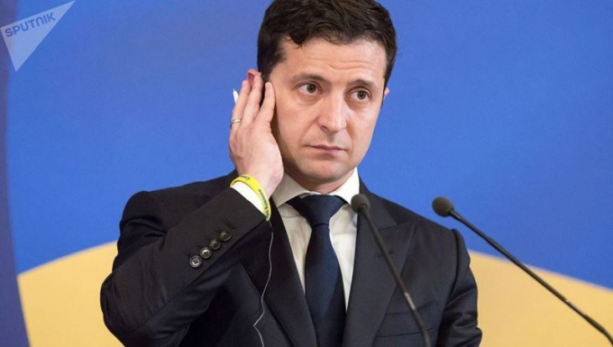 Tổng thống Ukraine Zelensky tuyên bố xuống thang, muốn đàm phán - Ảnh 1.