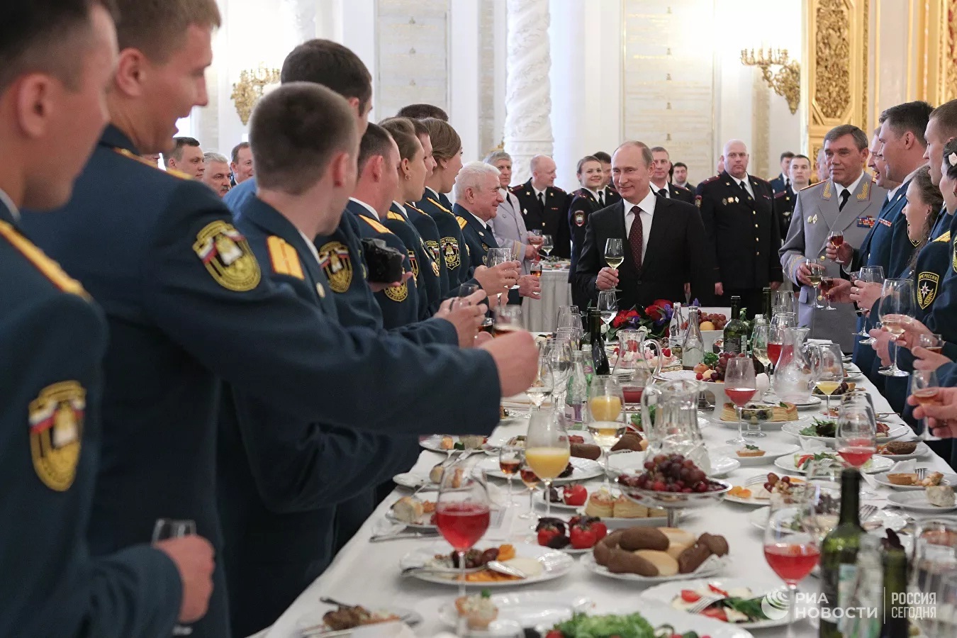 Đầu bếp nổi tiếng thế giới tiết lộ cách nấu ăn cho Tổng thống Putin - Ảnh 1.