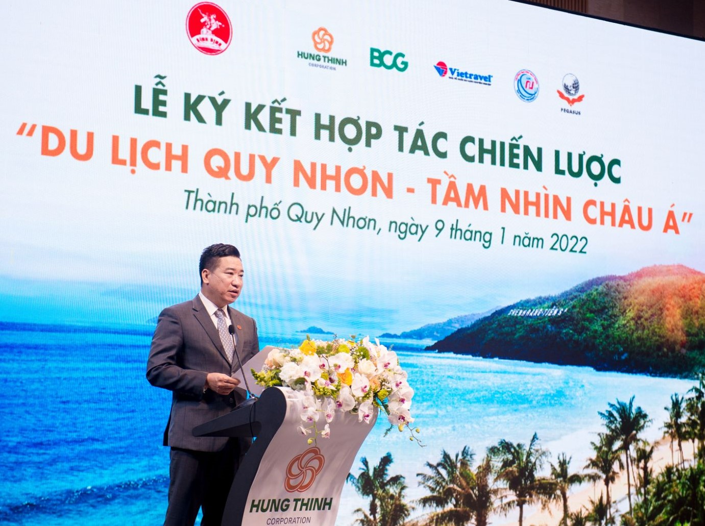 Hưng Thịnh Land tài trợ 100 tỷ đồng đào tạo nhân lực du lịch tại Bình Định - Ảnh 2.