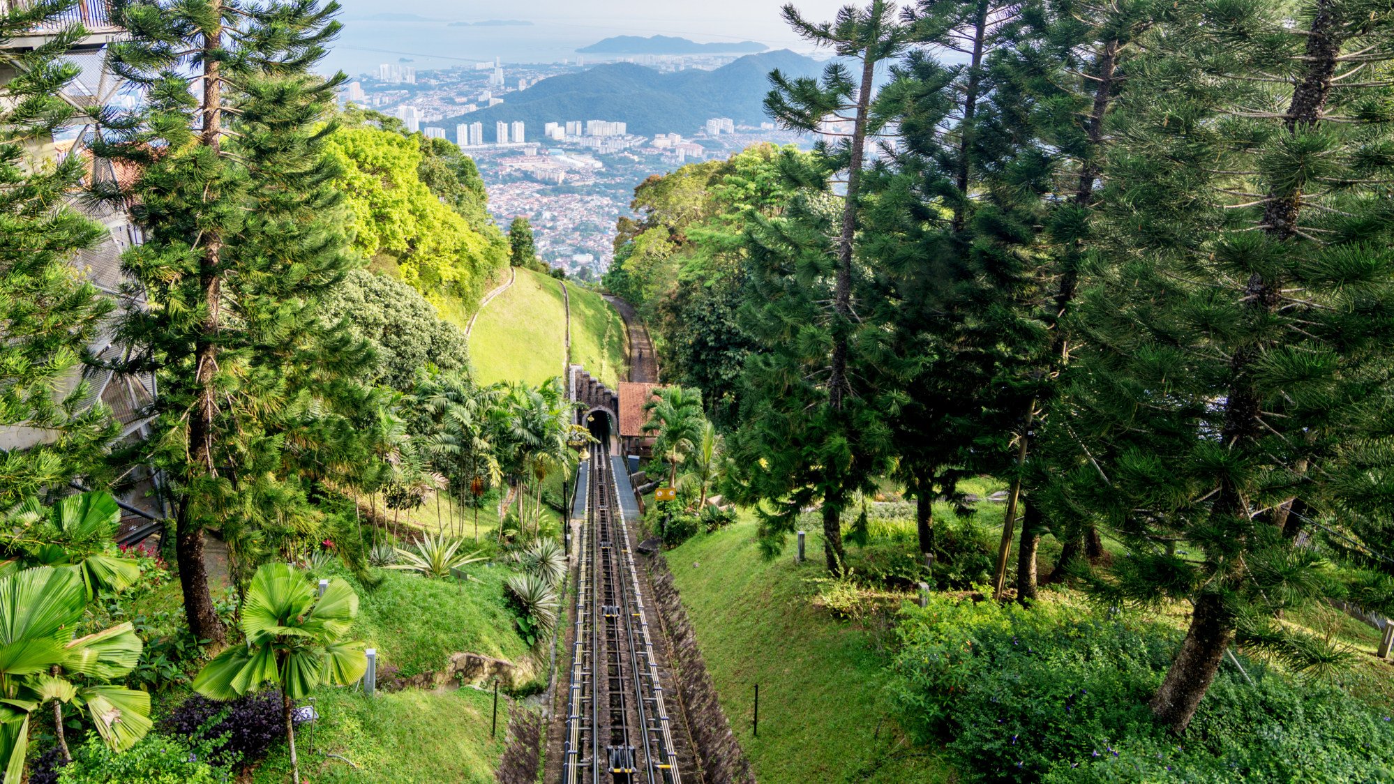 Điểm đặc biệt trong chuyến tàu hỏa đi từ Singapore tới Bồ Đào Nha? - Ảnh 2.