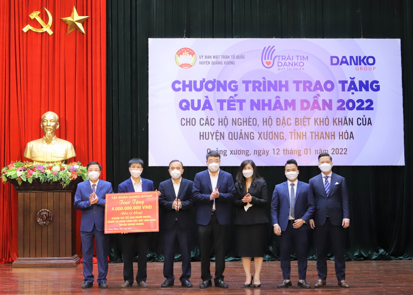 Danko Group trao tặng hơn 4 tỷ đồng quà Tết cho các hộ nghèo, đặc biệt khó khăn trên địa bàn huyện Quảng Xương - Ảnh 4.