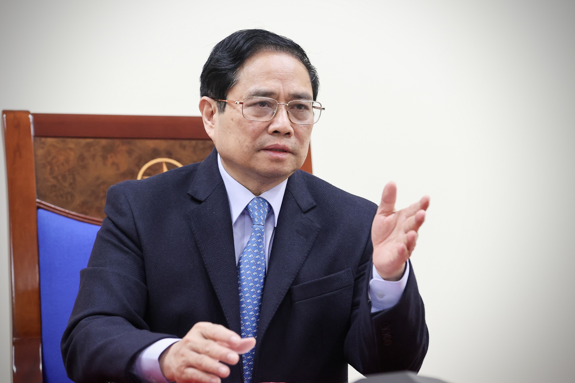 Thủ tướng Phạm Minh Chính chỉ đạo lập nhóm công tác sau điện đàm với Thủ tướng Trung Quốc - Ảnh 1.