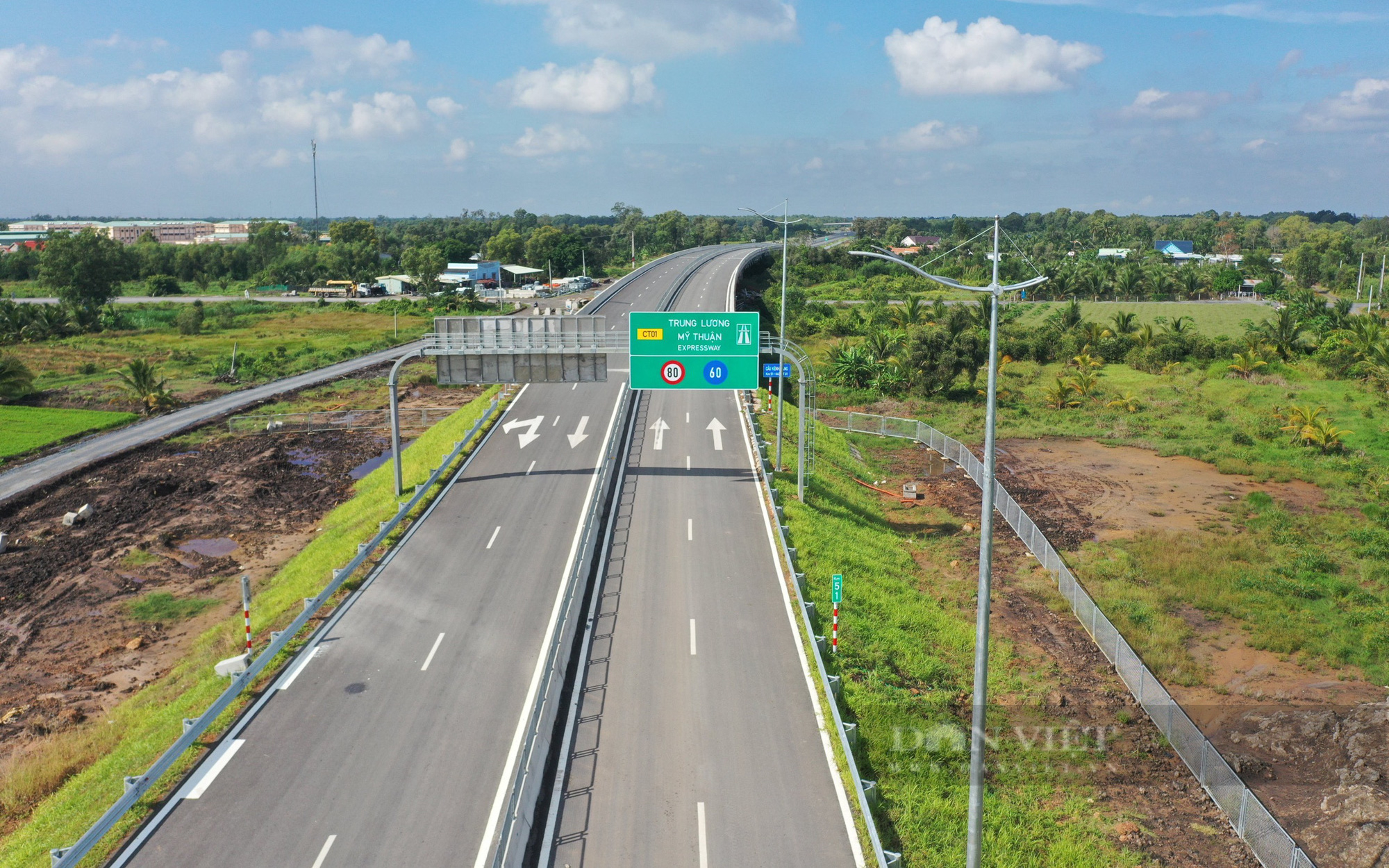 Đề xuất người có bằng lái dưới 1 năm không chạy xe trên cao tốc: Thiếu cơ sở, tạo ra sự bất bình đẳng - Ảnh 1.