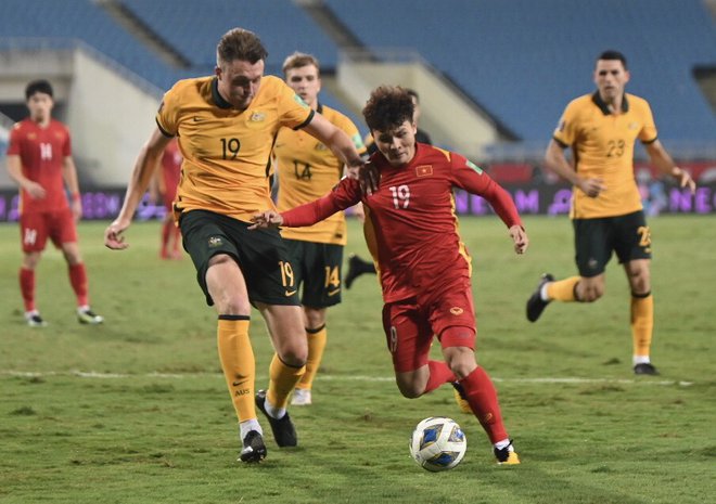 Australia mất cầu thủ cao 2m trong trận đấu với ĐT Việt Nam - Ảnh 1.