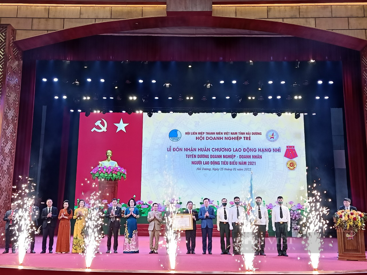 Hội Doanh nghiệp trẻ Hải Dương đón nhận Huân chương lao động Hạng Nhì - Ảnh 1.