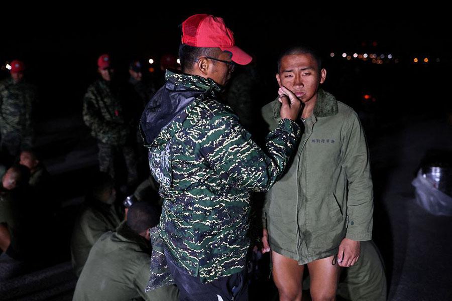 Bên trong trại huấn luyện hải quân khắc nghiệt nhất Đài Loan - Ảnh 14.