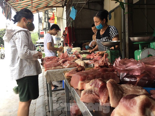 Giá lợn hơi đồng loạt tăng trong tháng giáp Tết - Ảnh 2.