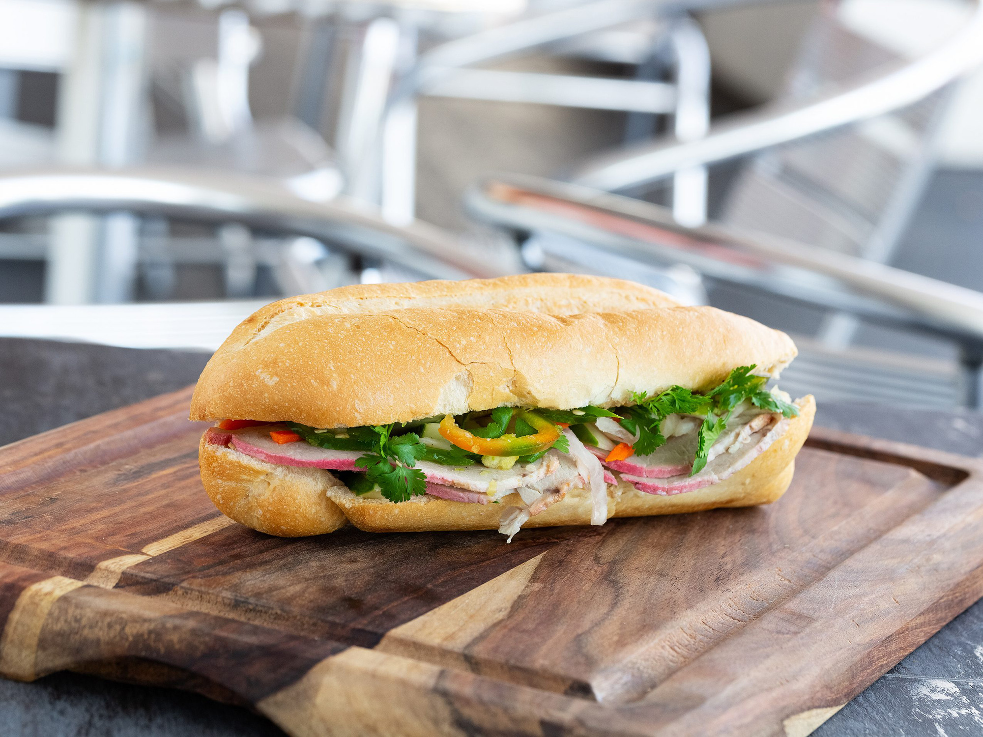 545 Degrees Bánh Mì Café - nét truyền thống của ẩm thực Việt Nam tại Nam Florida - Ảnh 2.