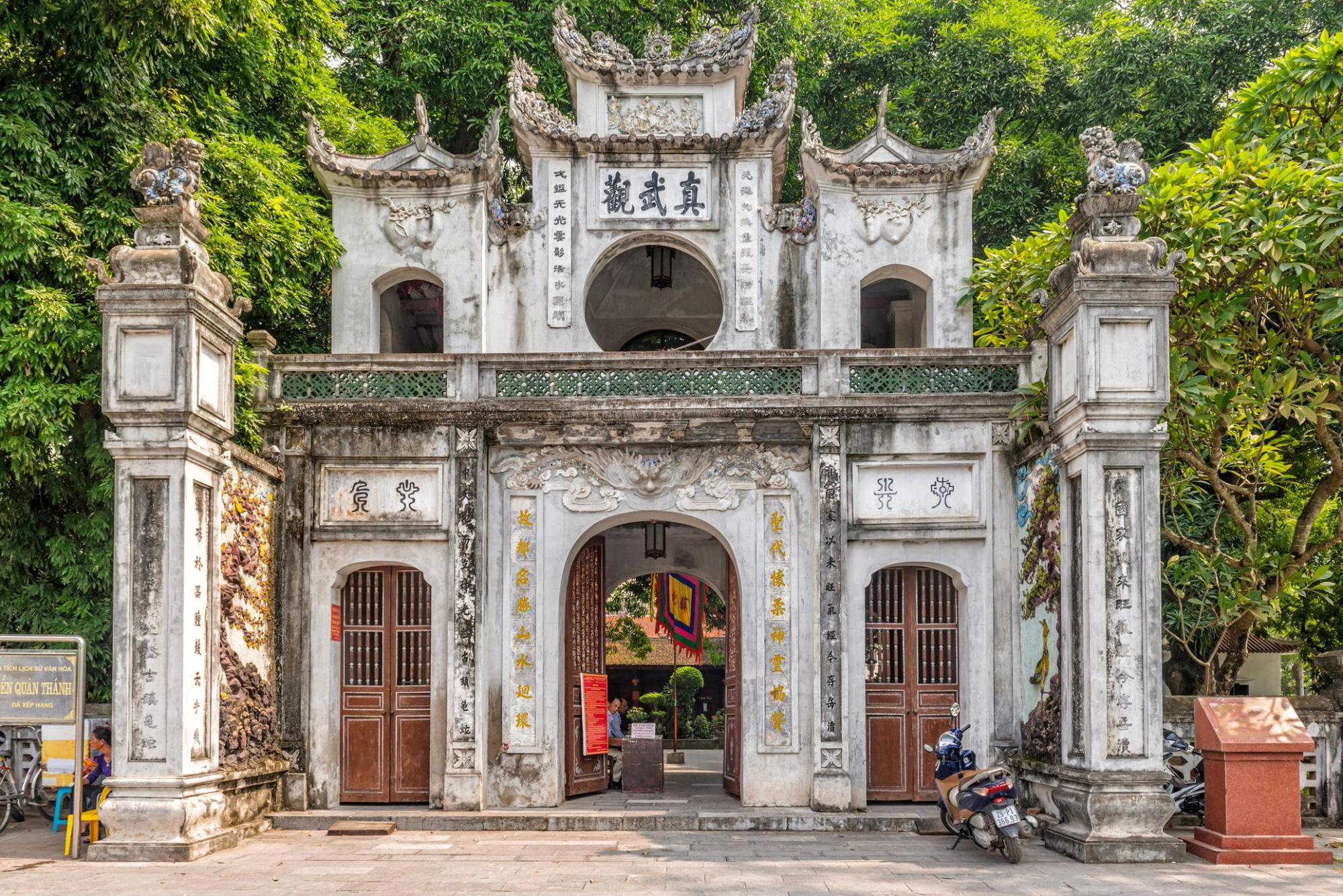Thăng Long tứ trấn – bốn ngôi đền thiêng của Hà Nội được xếp hạng di tích quốc gia cấp đặc biệt - Ảnh 5.