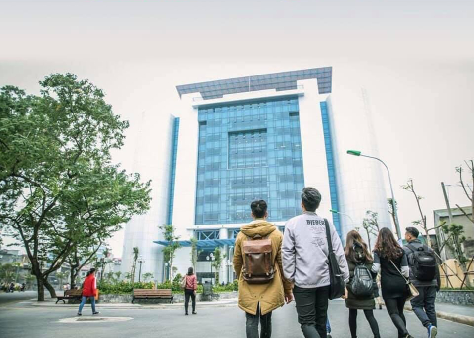 Thêm trường đại học ở Hà Nội thông báo lịch đi học lại của sinh viên sau Tết - Ảnh 1.