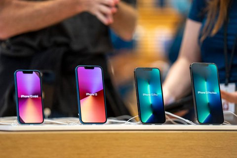 Apple giành lại ngôi vương trong ngành smartphone - Ảnh 1.