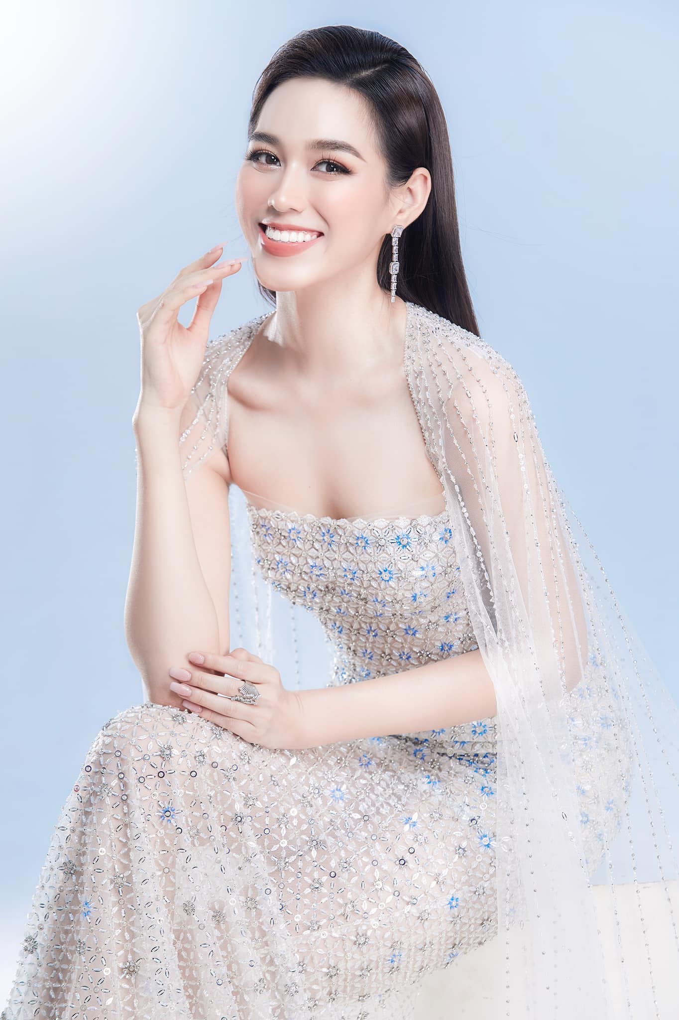 Hoa hậu Đỗ Thị Hà lọt Top 40 Miss World: Tôi sẵn sàng &quot;chinh chiến&quot; sau Tết Nguyên đán 2022 - Ảnh 3.