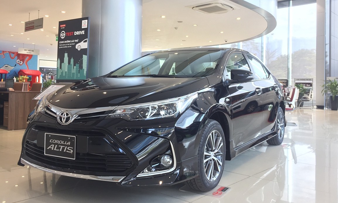 Toyota Corolla Altis 2022 giá lăn bánh mới nhất, ưu đãi sâu chờ thế hệ mới - Ảnh 4.