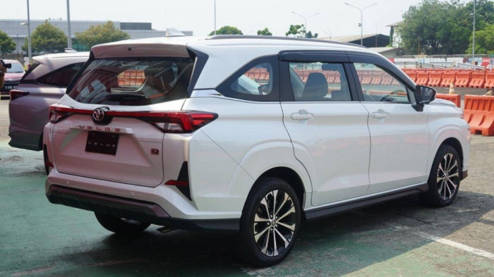 Toyota Veloz 2022 nhận đặt hàng, có giá tạm tính và thời gian ra mắt thay thế Innova tại Việt Nam - Ảnh 2.