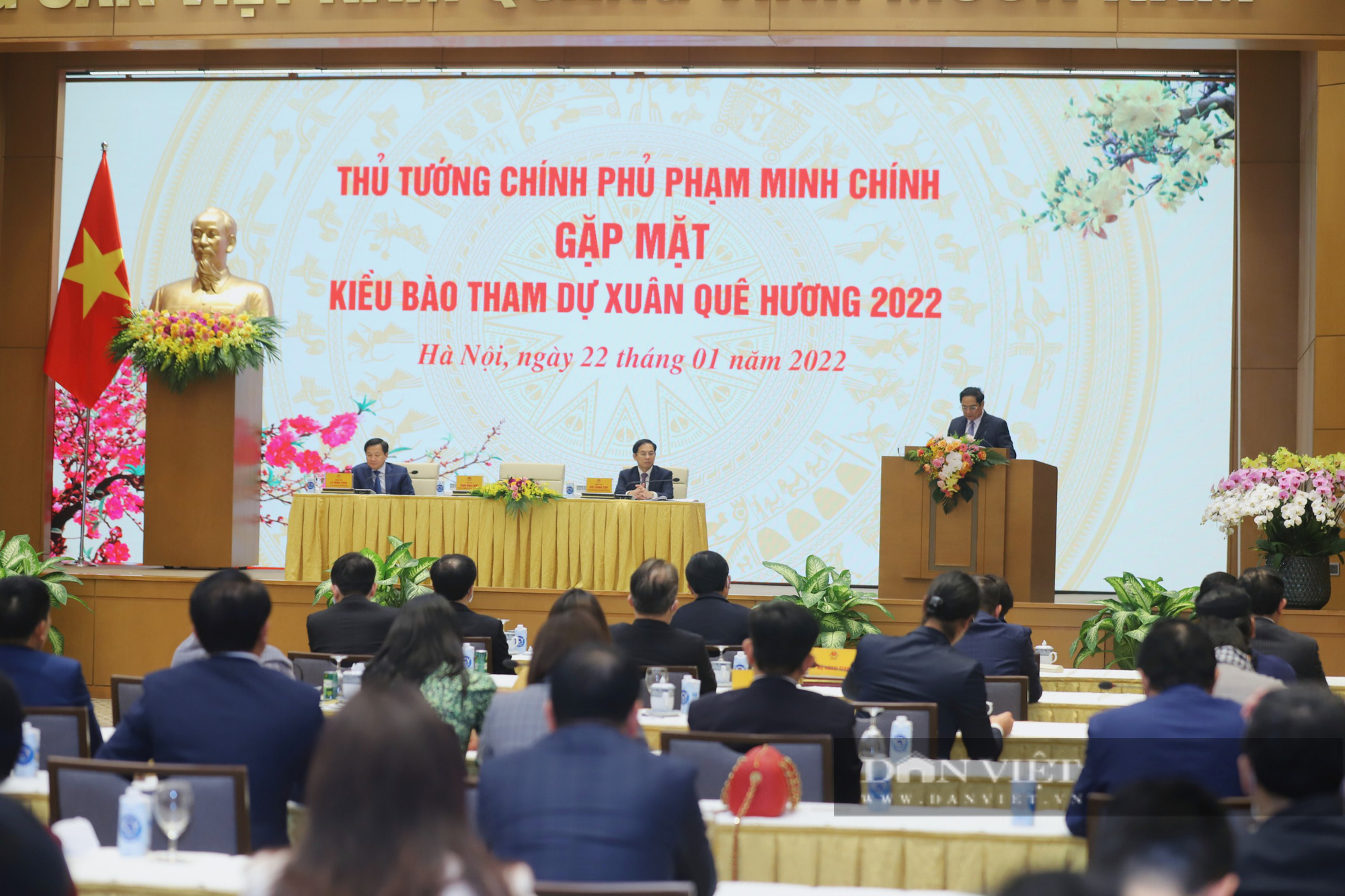Thủ tướng Phạm Minh Chính gặp mặt kiều bào dự Xuân quê hương 2022 - Ảnh 7.