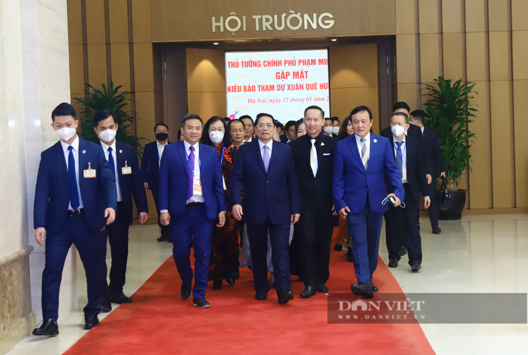 Thủ tướng Phạm Minh Chính gặp mặt kiều bào dự Xuân quê hương 2022 - Ảnh 1.