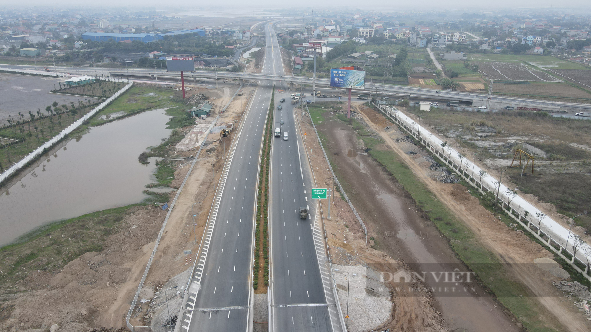 Toàn cảnh cao tốc Cao Bồ - Mai Sơn nghìn tỷ trước giờ thông xe - Ảnh 1.