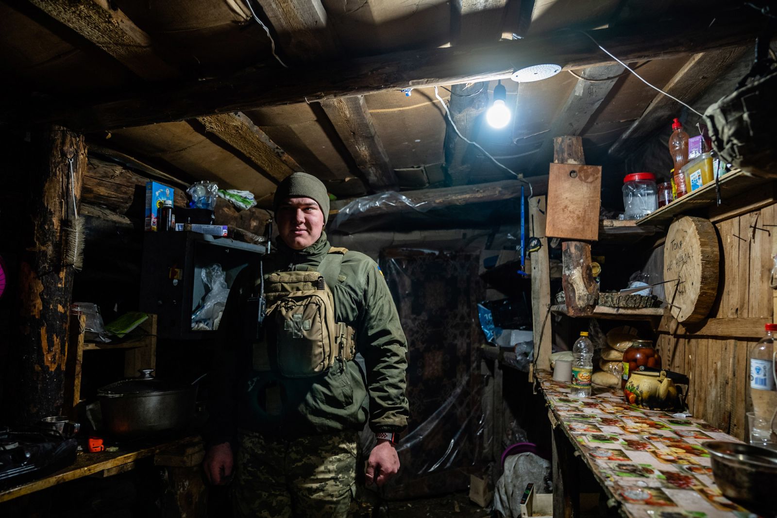 Ảnh lực lượng Ukraine trên chiến tuyến: 'Căng não' đợi cuộc tấn công tiềm năng  - Ảnh 5.