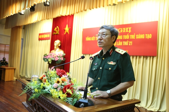 Trung tướng Đinh Thế Cường thôi giữ chức Tư lệnh Bộ Tư lệnh tác chiến không gian mạng - Ảnh 1.