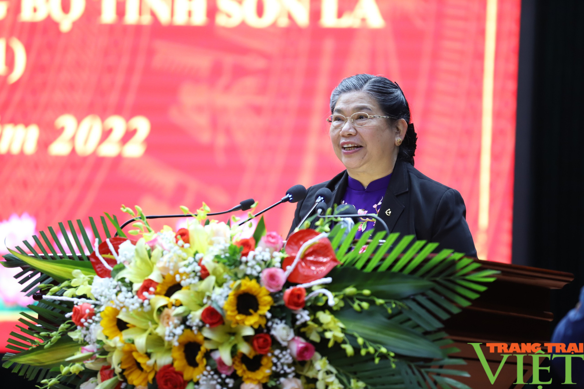 Sơn La: Gặp mặt kỷ niệm 92 năm thành lập Đảng Cộng sản Việt Nam và 82 năm Ngày truyền thống Đảng bộ tỉnh - Ảnh 4.