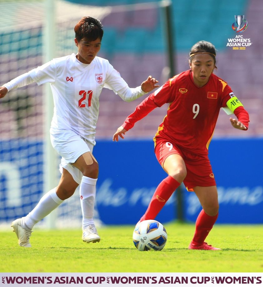 ĐT nữ Việt Nam tranh vé dự World Cup với Trung Quốc, HLV Mai Đức Chung nói gì? - Ảnh 2.
