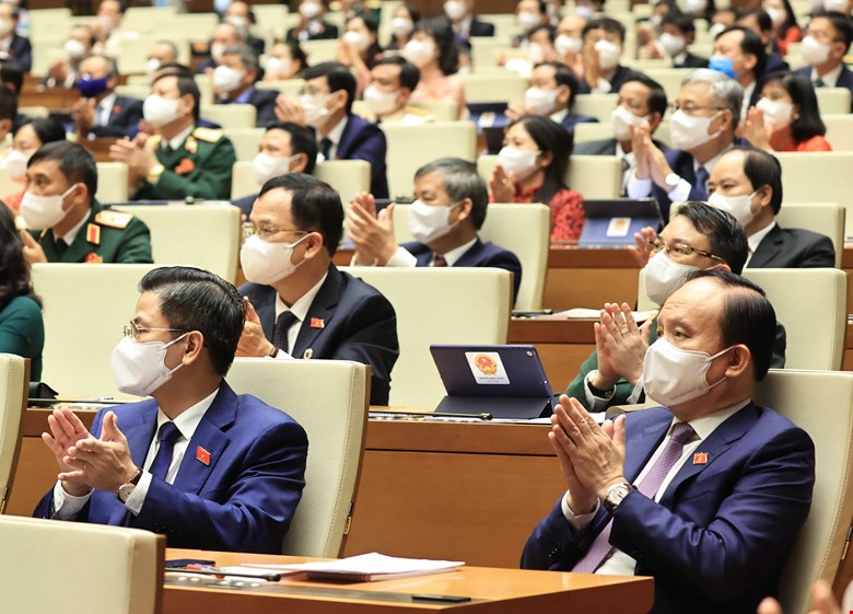 Khai mạc kỳ họp Quốc hội bất thường: Chính phủ trình 4 vấn đề cấp bách - Ảnh 2.
