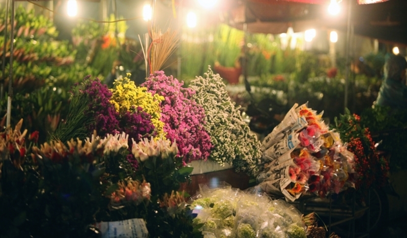 Điểm danh 9 chợ hoa Tết nổi tiếng nhất Hà Nội đón Xuân 2022 - Ảnh 11.