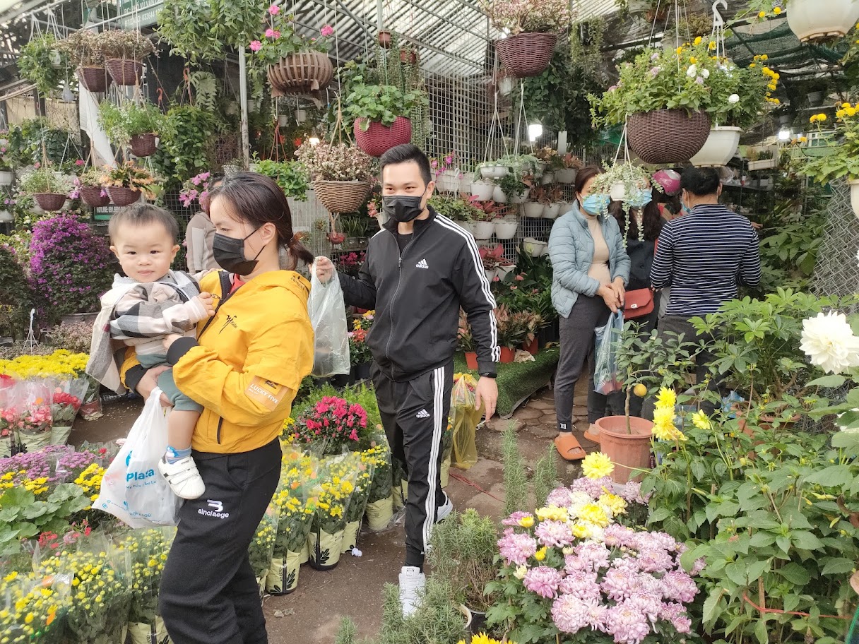 Điểm danh 9 chợ hoa Tết nổi tiếng nhất Hà Nội đón Xuân 2022 - Ảnh 18.