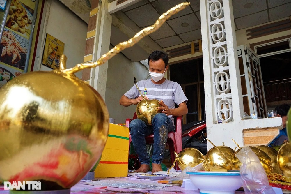 Dừa dát vàng in hình linh vật hổ, hàng &quot;độc&quot; chơi Tết - Ảnh 5.