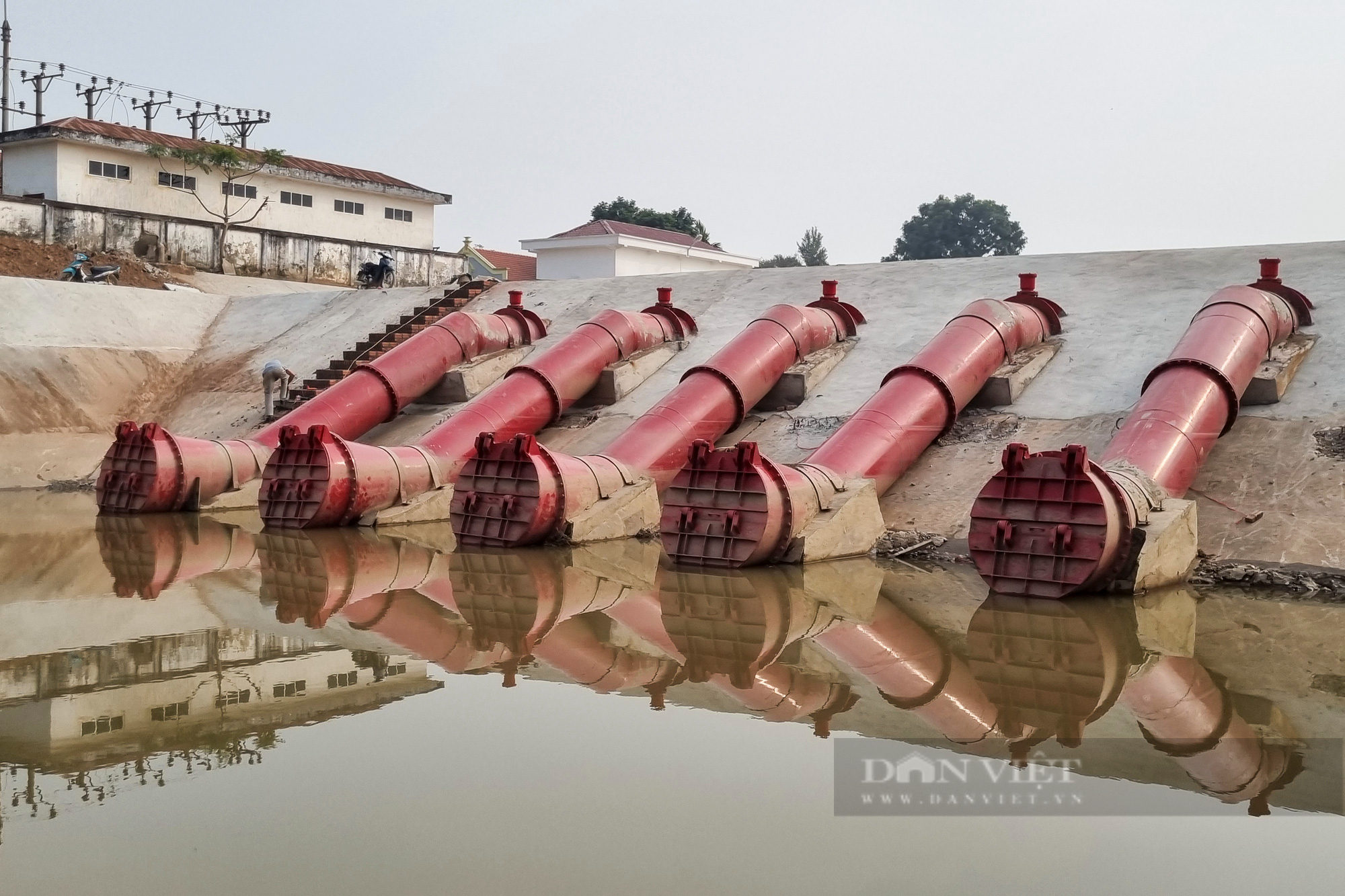 Trạm bơm công suất 36.500m3/h sẵn sàng cấp nước cho cả một huyện tại Hà Nội  - Ảnh 5.