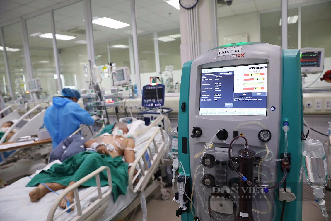 Các bệnh viện điều trị F0 tại Hà Nội đang ra sao khi mỗi ngày hơn 2.000 ca mắc Covid-19? - Ảnh 1.