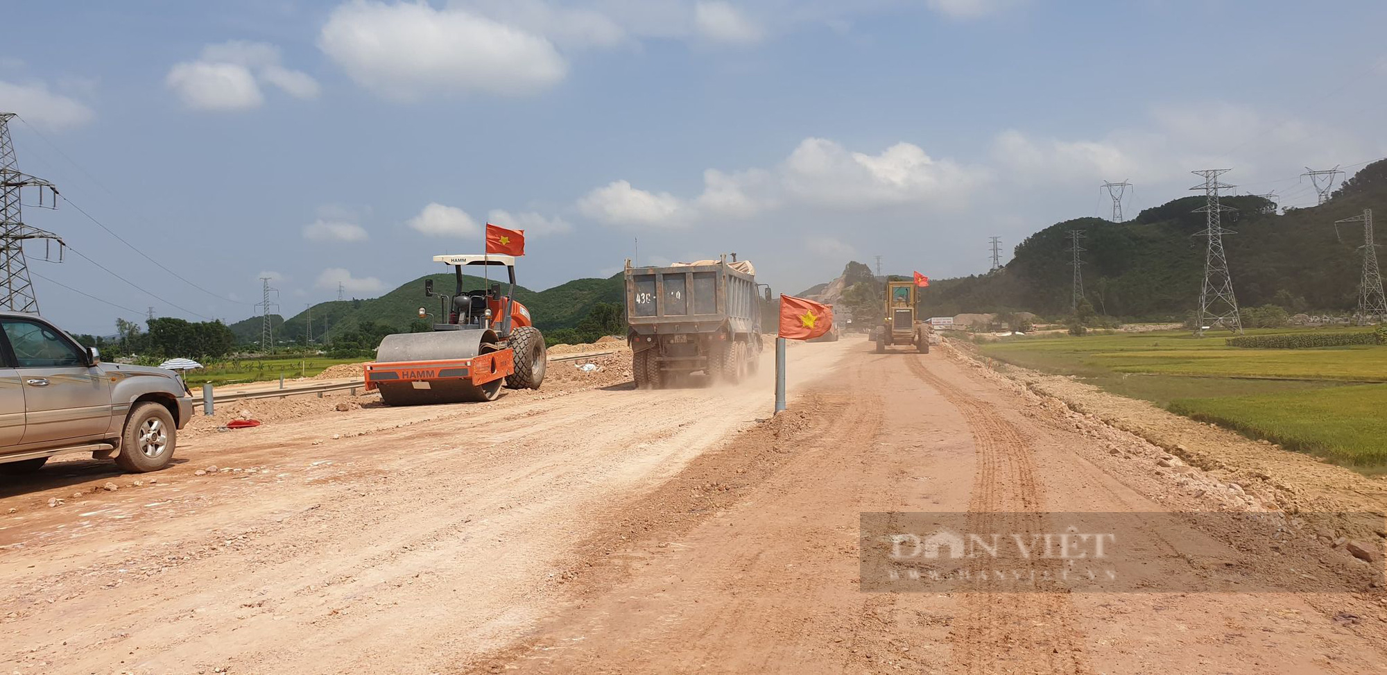 Vì sao cao tốc Bắc - Nam phải làm rõ chi phí đầu tư, cơ sở thu phí phương tiện - Ảnh 2.