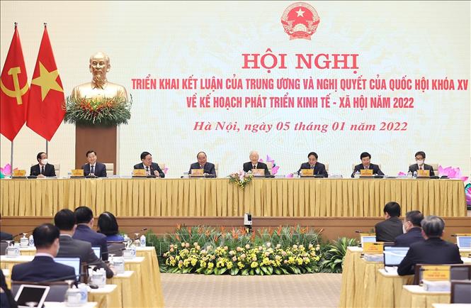 Chủ tịch Hà Nội báo cáo Trung ương 3 bài học phòng chống dịch Covid-19 để thích ứng an toàn - Ảnh 1.