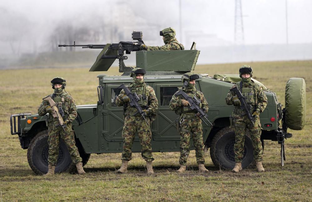 Serbia nhận lô vũ khí mới từ Nga khiến châu Âu 'rét run' - Ảnh 1.