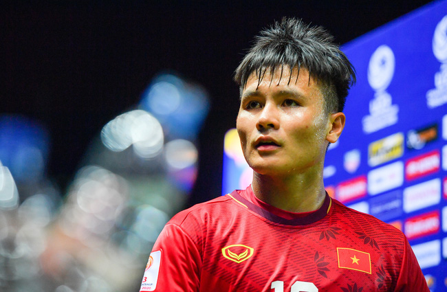 Quang Hải gia nhập CLB 3 lần liên tiếp vô địch giải… Latvia?