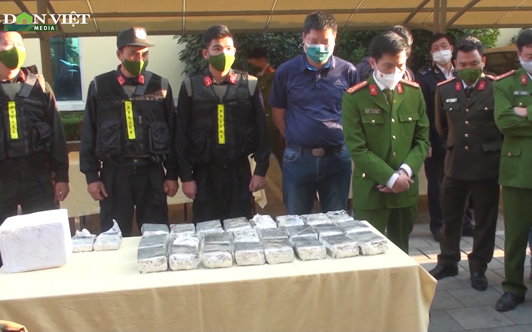 Điện Biên: Nghẹt thở truy bắt các đối tượng vận chuyển hàng trăm bánh heroin và ma túy