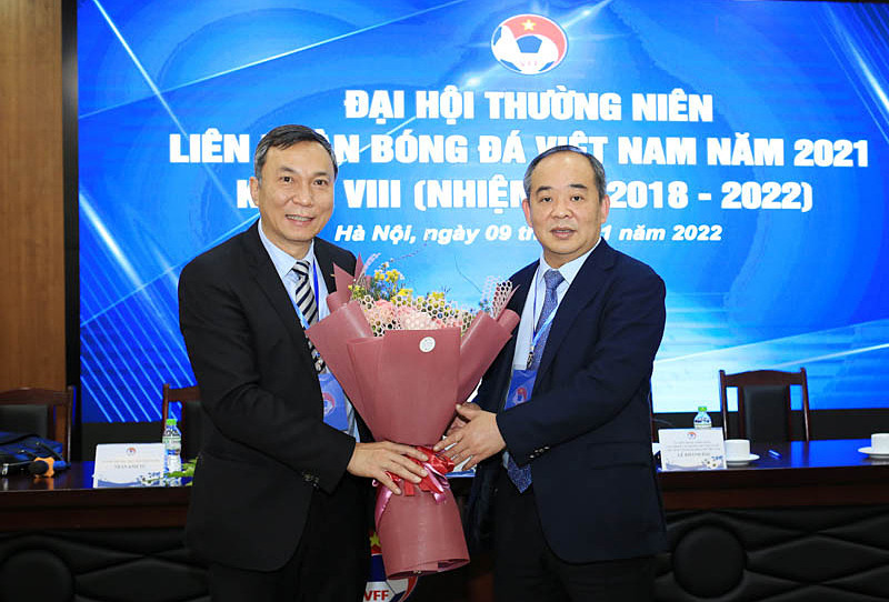 Ông Trần Quốc Tuấn nhậm chức quyền Chủ tịch VFF - Ảnh 1.