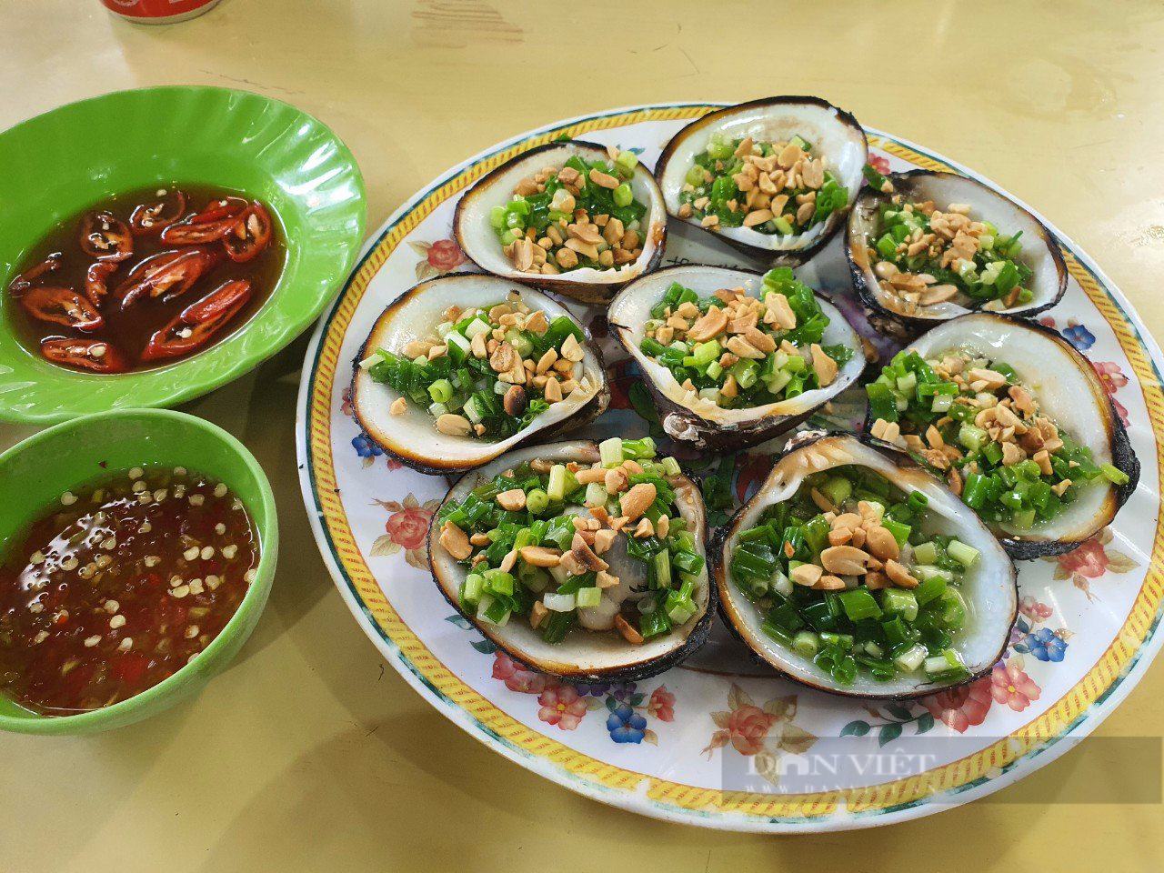Du lịch Cần Giờ, nhiều thực khách ghé quán Thanh Lịch ăn hải sản tươi ngon, giá phải chăng - Ảnh 6.