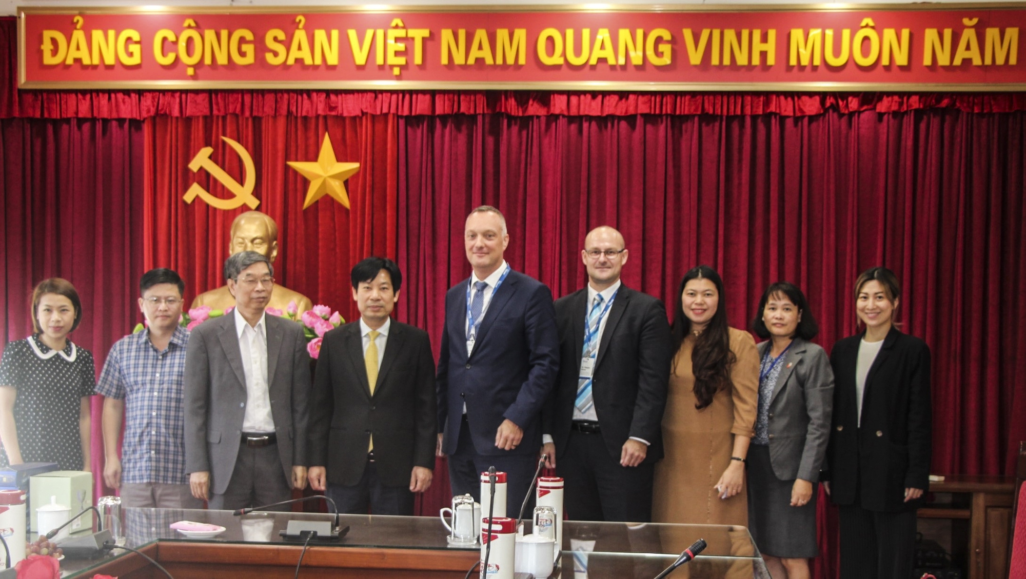 Phó Chủ tịch Trung ương Hội NDVN Nguyễn Xuân Định làm việc với Hội Nhà sản xuất nông nghiệp và Chủ rừng Phần Lan  - Ảnh 5.