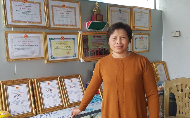 Nữ tỷ phú trồng rau hữu cơ Đặng Thị Cuối được vinh danh là Công dân Thủ đô ưu tú