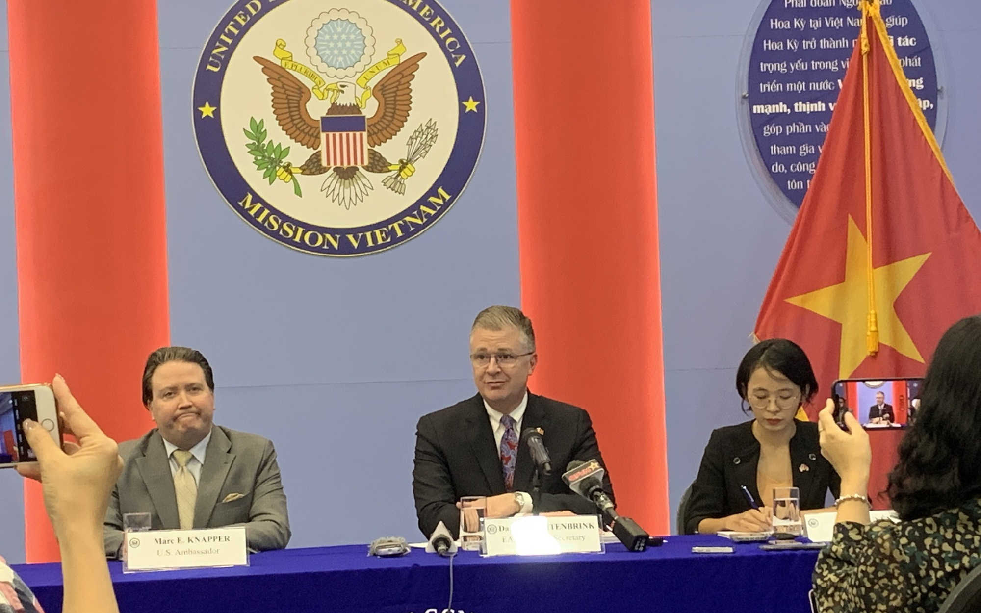 Trợ lý Ngoại trưởng Mỹ chúc mừng Việt Nam trúng cử Hội đồng Nhân quyền LHQ