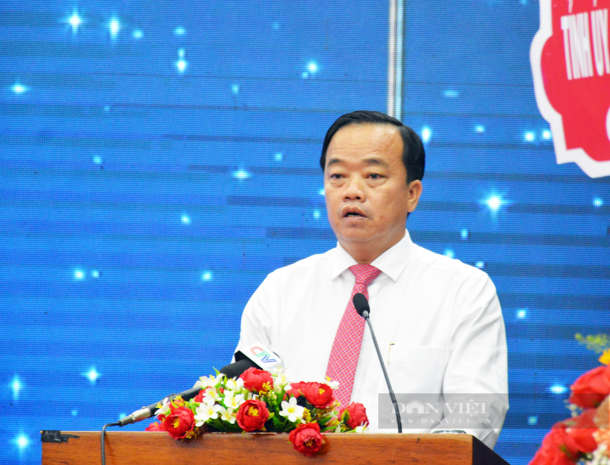 Chủ tịch UBND tỉnh Cà Mau: Coi khó khăn của doanh nghiệp là của chính mình - Ảnh 1.