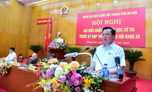 Bí thư Hà Nội Đinh Tiến Dũng: Thiếu trường, thiếu lớp nhân dân oán trách, báo chí phản ánh rất xót ruột - Ảnh 1.