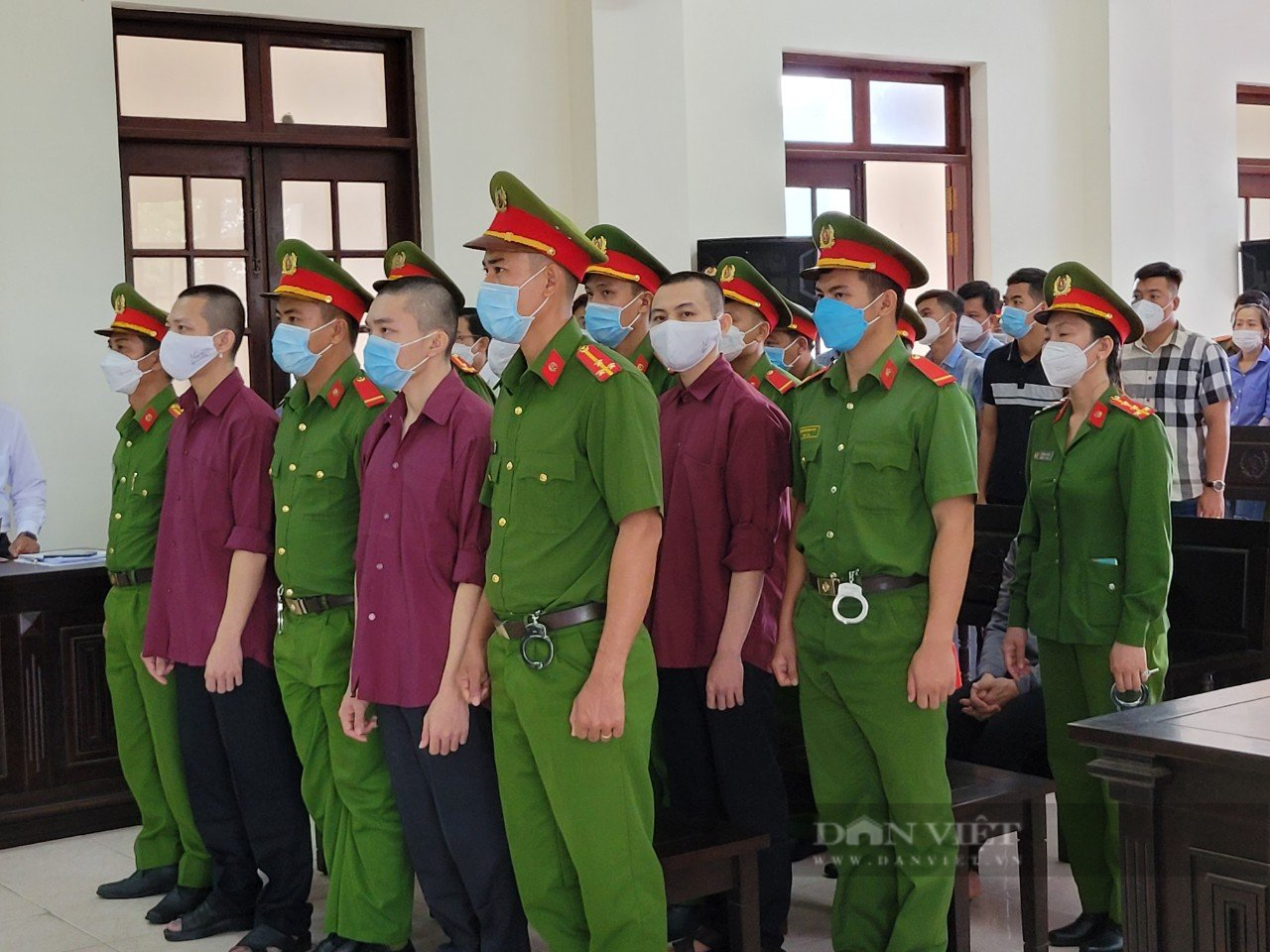 Ngày mai dự kiến ông Lê Tùng Vân cùng 5 bị cáo hầu tòa phúc thẩm - Ảnh 2.