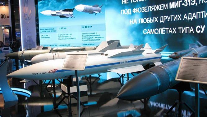 Tên lửa không đối không tầm siêu xa R-37 Nga được cho là lần đầu khai hỏa tại Ukraine - Ảnh 12.