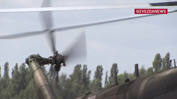 Dòng trực thăng bí ẩn Nga chuyên 'làm mù' lưới lửa phòng không Ukraine - Ảnh 3.